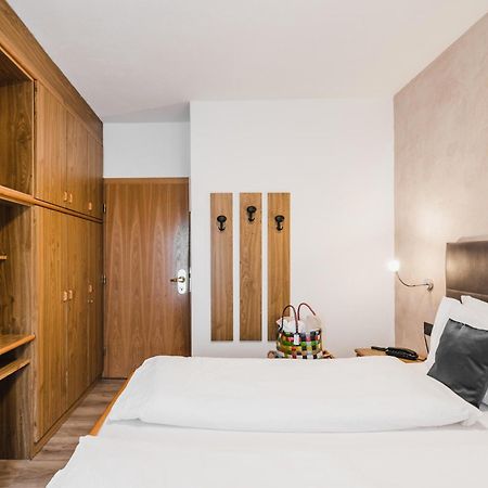Hotel Arnika ปอซซาดิฟัซซา ภายนอก รูปภาพ