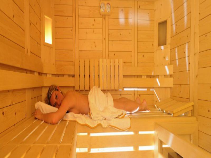 Hotel Arnika ปอซซาดิฟัซซา ภายนอก รูปภาพ